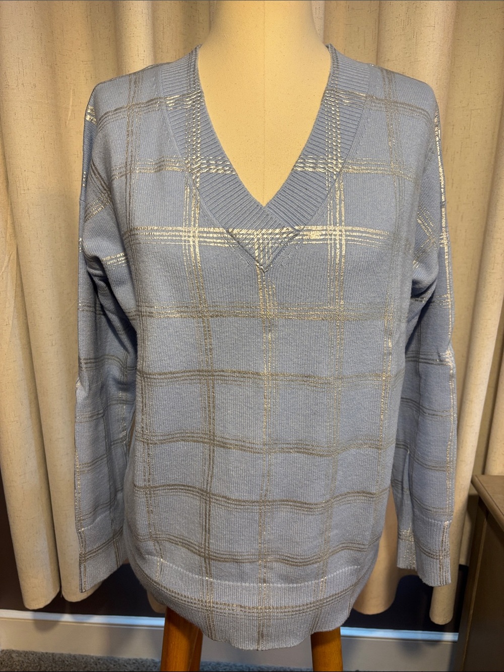 Calvin Klein Blue Metallic Plaid V Neck Sweater Vest Small